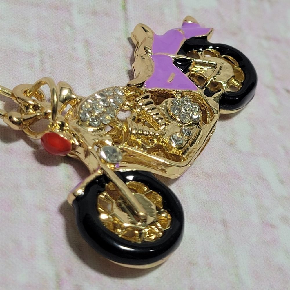 Austrian Crystal Motorcycle Keychain - Picture 2 of 12